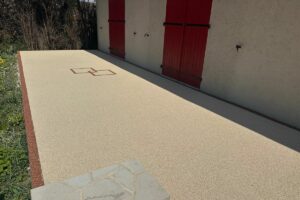 terrasse tapis pierre clermont